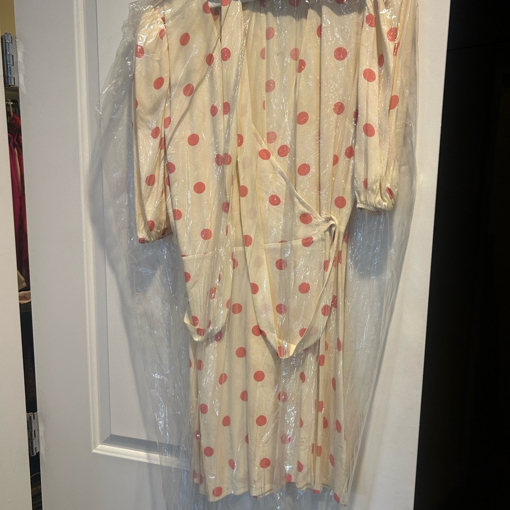 REFORMATION: Wrap Dress - Picture 4 of 6